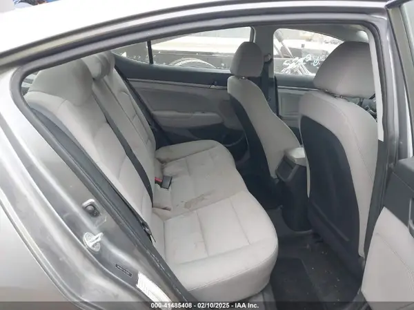 5NPD84LF7JH310255 2018 HYUNDAI ELANTRA - Image 8