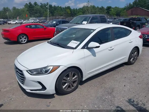 5NPD84LF7JH311897 2018 HYUNDAI ELANTRA - Image 2