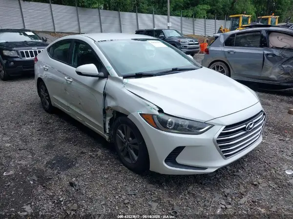5NPD84LF7JH313679 2018 HYUNDAI ELANTRA - Image 1