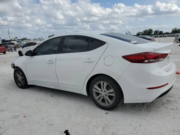 5NPD84LF7JH314220 2018 HYUNDAI ELANTRA - Image 2