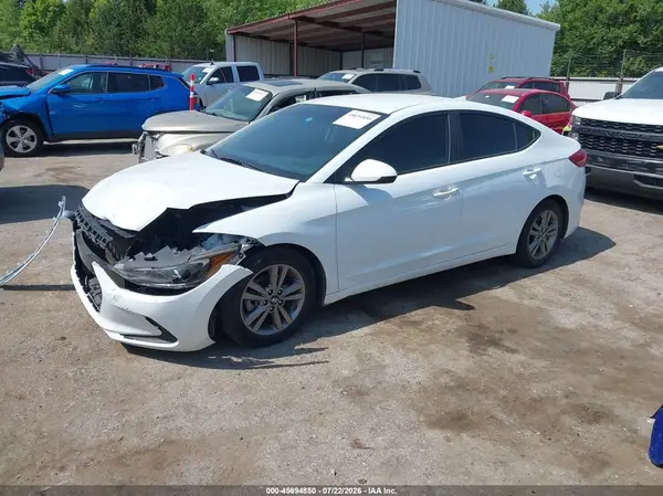 5NPD84LF7JH315951 2018 HYUNDAI ELANTRA - Image 2