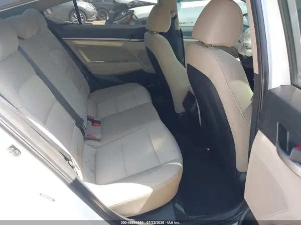 5NPD84LF7JH315951 2018 HYUNDAI ELANTRA - Image 8