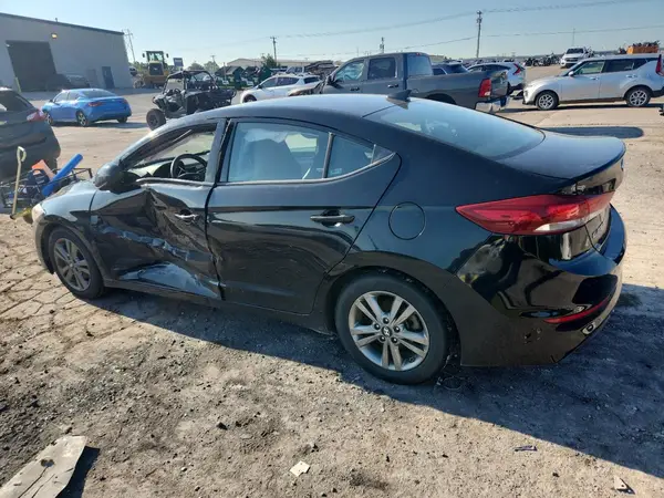 5NPD84LF7JH317618 2018 HYUNDAI ELANTRA - Image 2