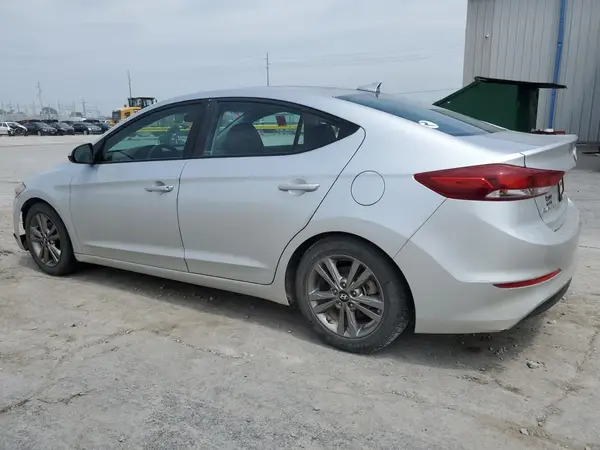 5NPD84LF7JH317750 2018 HYUNDAI ELANTRA - Image 2