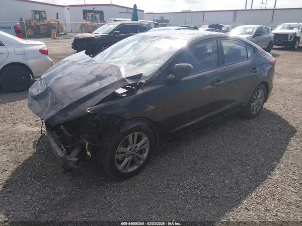 5NPD84LF7JH320258 2018 HYUNDAI ELANTRA - Image 2