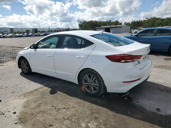 5NPD84LF7JH321135 2018 HYUNDAI ELANTRA - Image 2