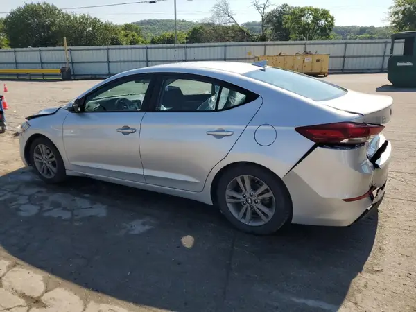 5NPD84LF7JH321751 2018 HYUNDAI ELANTRA - Image 2