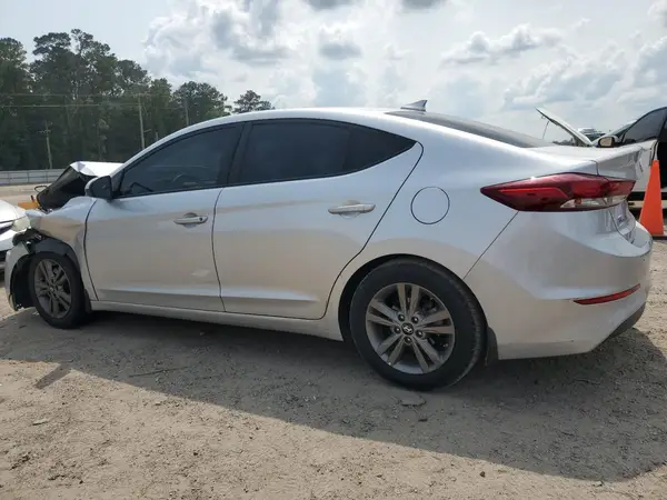5NPD84LF7JH321782 2018 HYUNDAI ELANTRA - Image 2