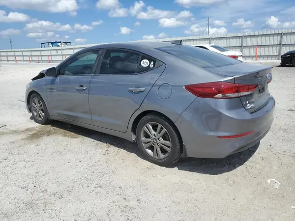 5NPD84LF7JH322284 2018 HYUNDAI ELANTRA - Image 2