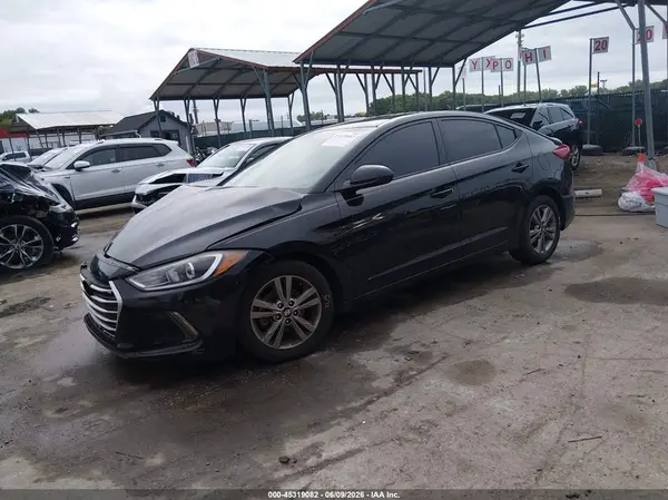 5NPD84LF7JH323760 2018 HYUNDAI ELANTRA - Image 2