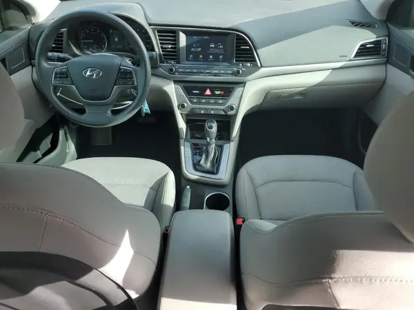 5NPD84LF7JH323886 2018 HYUNDAI ELANTRA - Image 8