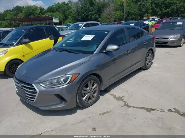 5NPD84LF7JH325279 2018 HYUNDAI ELANTRA - Image 2