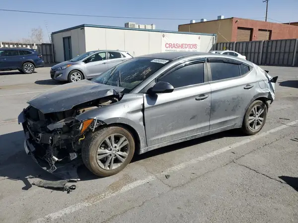 5NPD84LF7JH326769 2018 HYUNDAI ELANTRA - Image 1