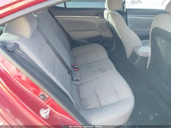 5NPD84LF7JH327002 2018 HYUNDAI ELANTRA - Image 8