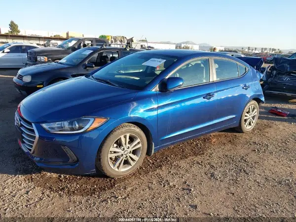 5NPD84LF7JH327095 2018 HYUNDAI ELANTRA - Image 2