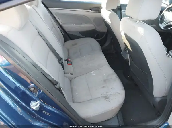 5NPD84LF7JH327095 2018 HYUNDAI ELANTRA - Image 8