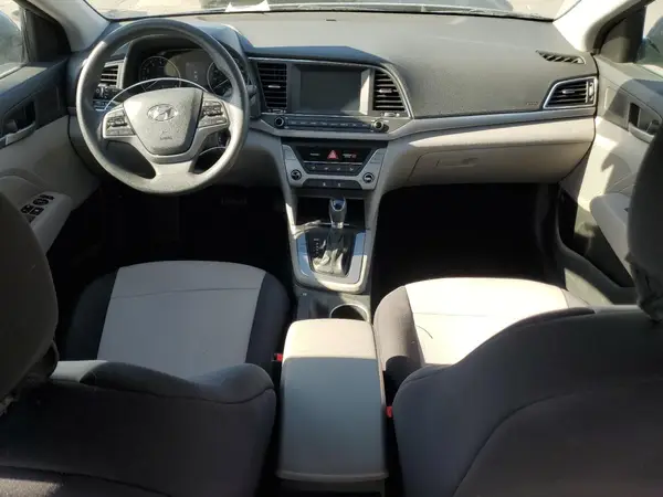 5NPD84LF7JH327727 2018 HYUNDAI ELANTRA - Image 8