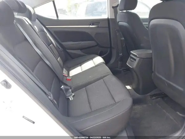 5NPD84LF7JH328523 2018 HYUNDAI ELANTRA - Image 8