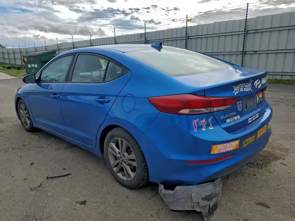 5NPD84LF7JH329588 2018 HYUNDAI ELANTRA - Image 2
