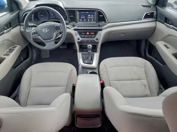 5NPD84LF7JH329588 2018 HYUNDAI ELANTRA - Image 8