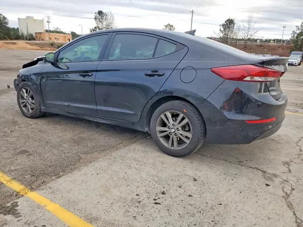 5NPD84LF7JH330790 2018 HYUNDAI ELANTRA - Image 2