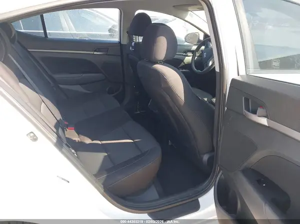 5NPD84LF7JH331244 2018 HYUNDAI ELANTRA - Image 8