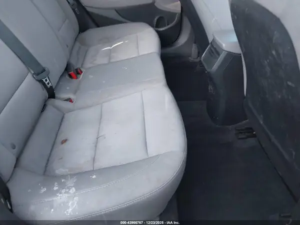 5NPD84LF7JH331759 2018 HYUNDAI ELANTRA - Image 8