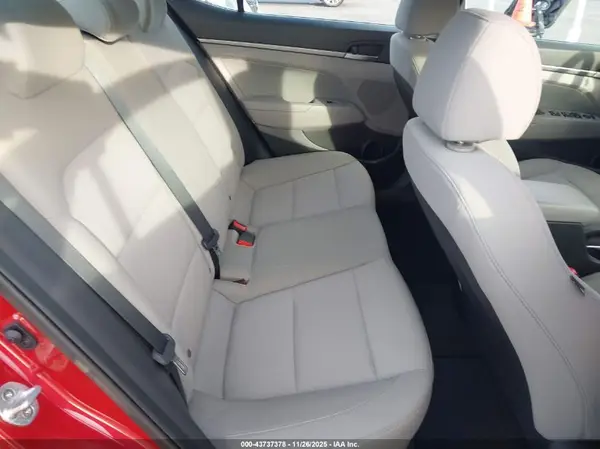 5NPD84LF7JH333267 2018 HYUNDAI ELANTRA - Image 8