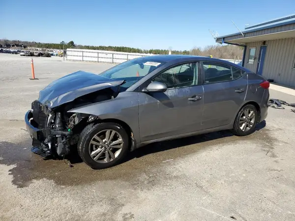 5NPD84LF7JH335570 2018 HYUNDAI ELANTRA - Image 1