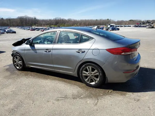 5NPD84LF7JH335570 2018 HYUNDAI ELANTRA - Image 2