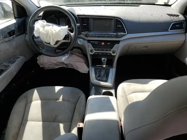 5NPD84LF7JH335570 2018 HYUNDAI ELANTRA - Image 8