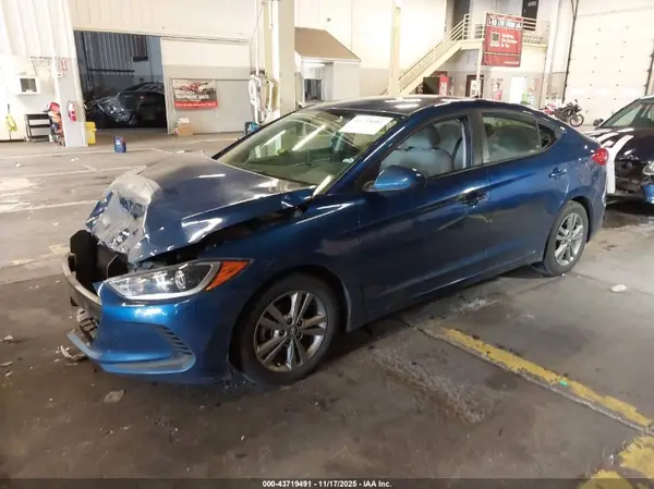 5NPD84LF7JH336556 2018 HYUNDAI ELANTRA - Image 2