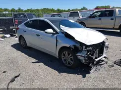 5NPD84LF7JH339599 2018 HYUNDAI ELANTRA