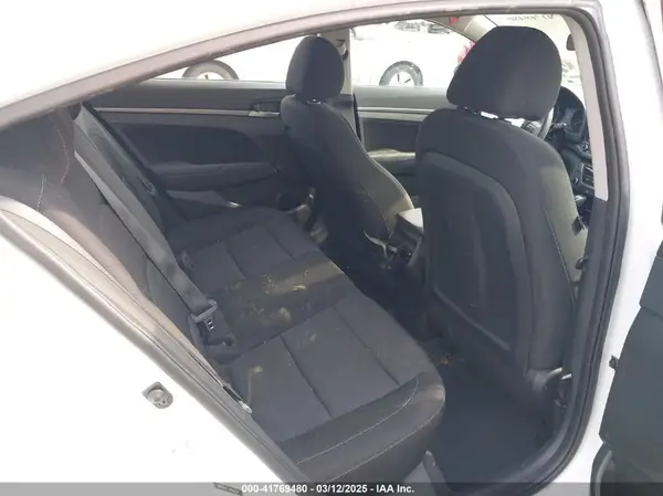 5NPD84LF7JH343524 2018 HYUNDAI ELANTRA - Image 8