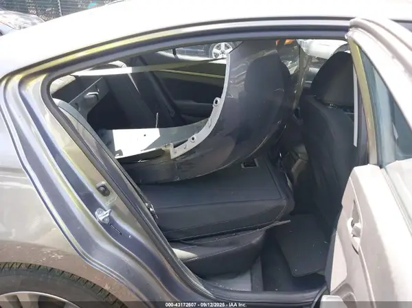 5NPD84LF7JH343930 2018 HYUNDAI ELANTRA - Image 8