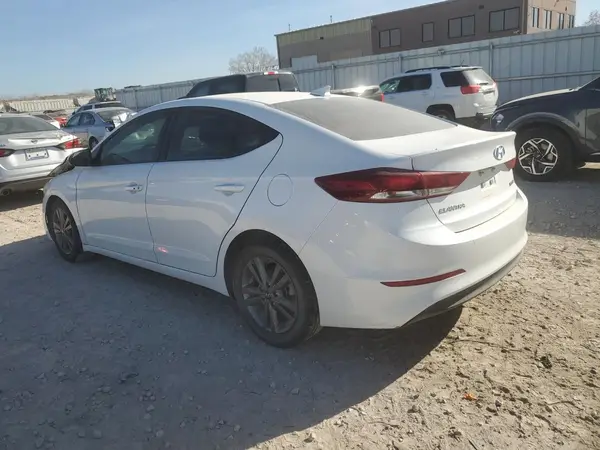 5NPD84LF7JH344446 2018 HYUNDAI ELANTRA - Image 2