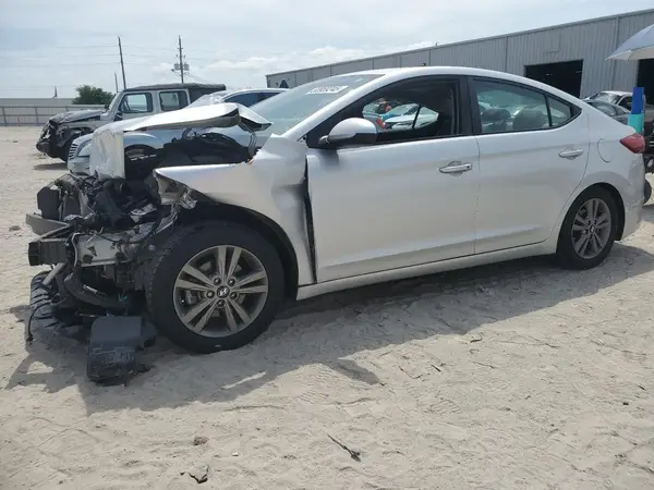5NPD84LF7JH345970 2018 HYUNDAI ELANTRA - Image 1