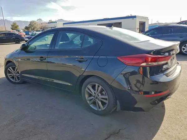 5NPD84LF7JH348836 2018 HYUNDAI ELANTRA - Image 2
