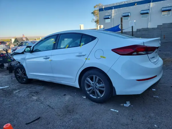 5NPD84LF7JH349937 2018 HYUNDAI ELANTRA - Image 2