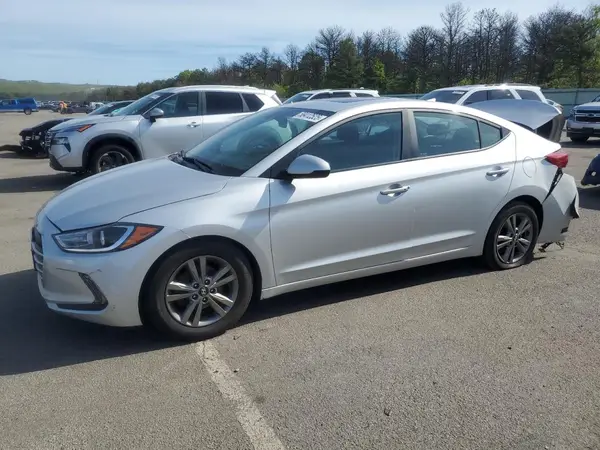 5NPD84LF7JH350330 2018 HYUNDAI ELANTRA - Image 1