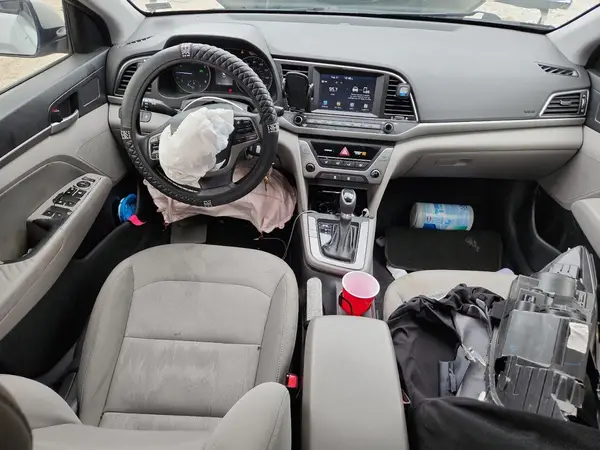 5NPD84LF7JH356399 2018 HYUNDAI ELANTRA - Image 8