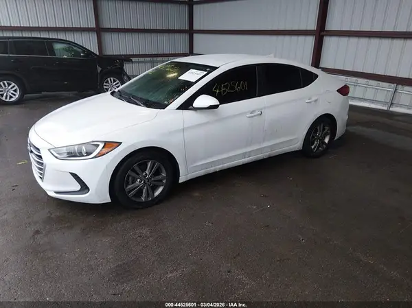 5NPD84LF7JH361862 2018 HYUNDAI ELANTRA - Image 2