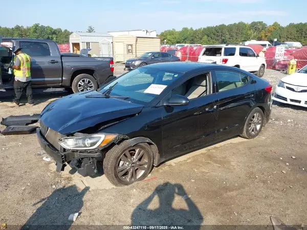 5NPD84LF7JH362753 2018 HYUNDAI ELANTRA - Image 2