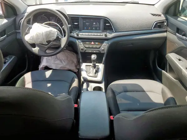 5NPD84LF7JH362901 2018 HYUNDAI ELANTRA - Image 8