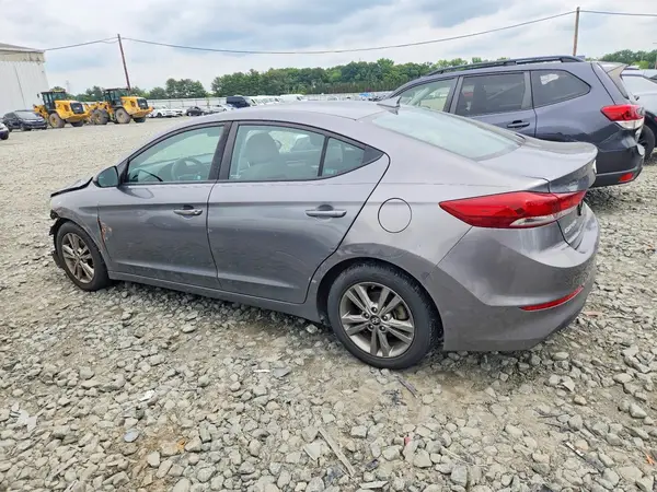 5NPD84LF7JH364986 2018 HYUNDAI ELANTRA - Image 2