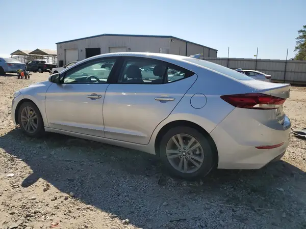 5NPD84LF7JH366303 2018 HYUNDAI ELANTRA - Image 2
