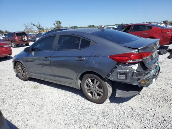 5NPD84LF7JH367676 2018 HYUNDAI ELANTRA - Image 2