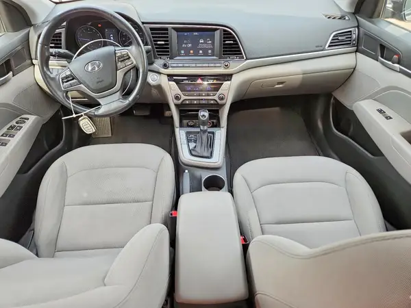 5NPD84LF7JH371159 2018 HYUNDAI ELANTRA - Image 8