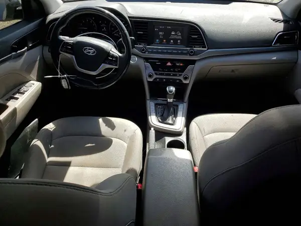 5NPD84LF7JH374451 2018 HYUNDAI ELANTRA - Image 8