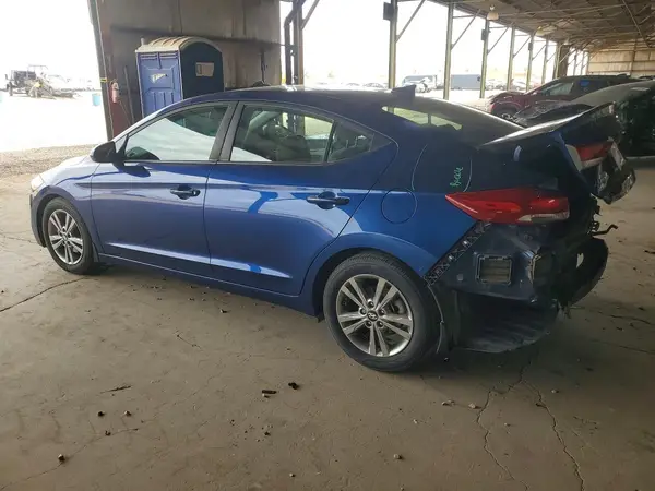 5NPD84LF7JH374529 2018 HYUNDAI ELANTRA - Image 2